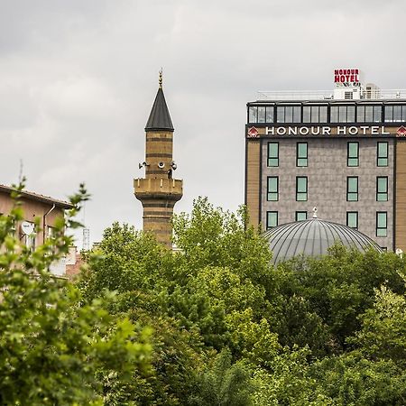 Honour Hotel Нигде Экстерьер фото